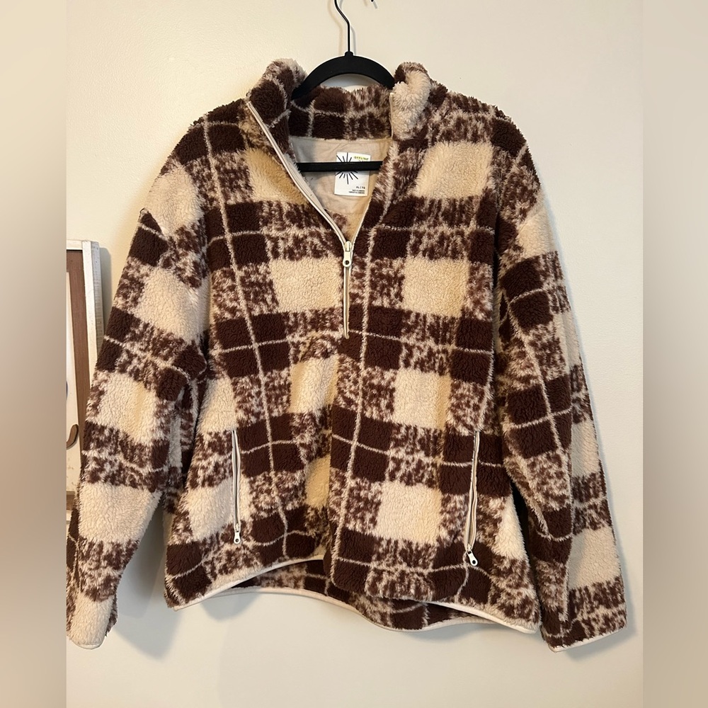 Aerie Sherpa